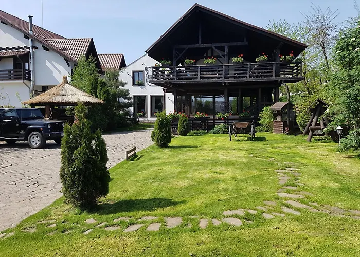 Pension Casa Drumetului Dumbrava Roşie